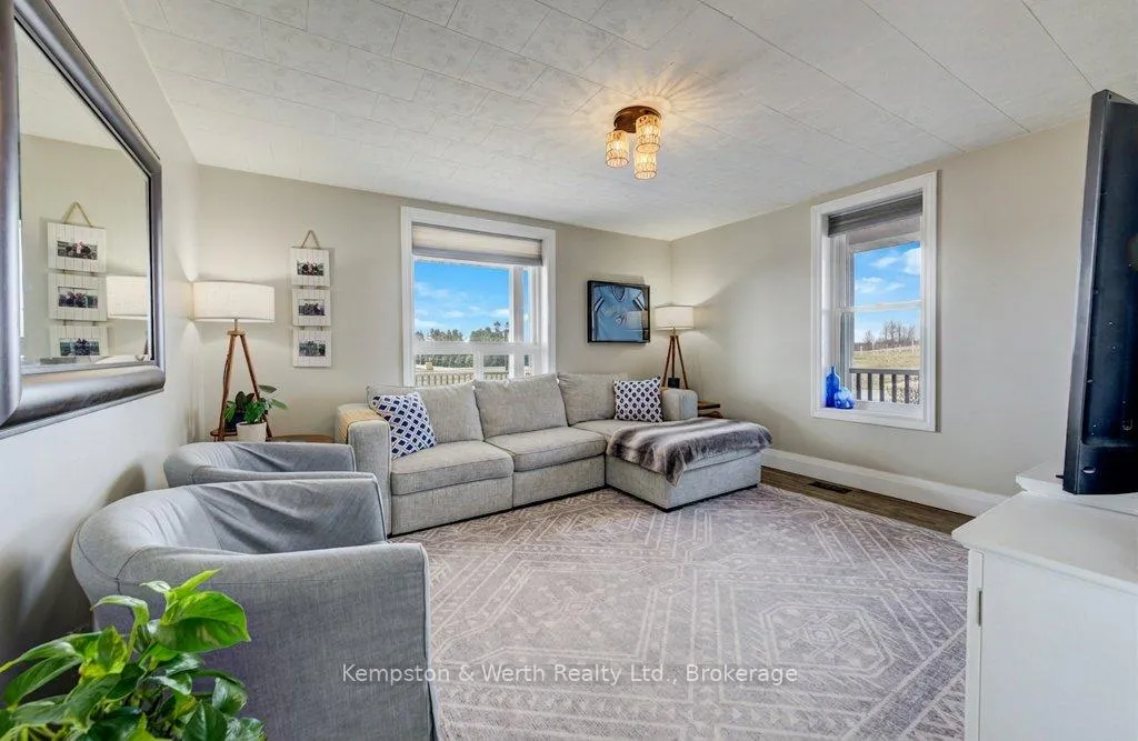 Photo 16 of 43342 Amberley Road, Howick — HOMEH