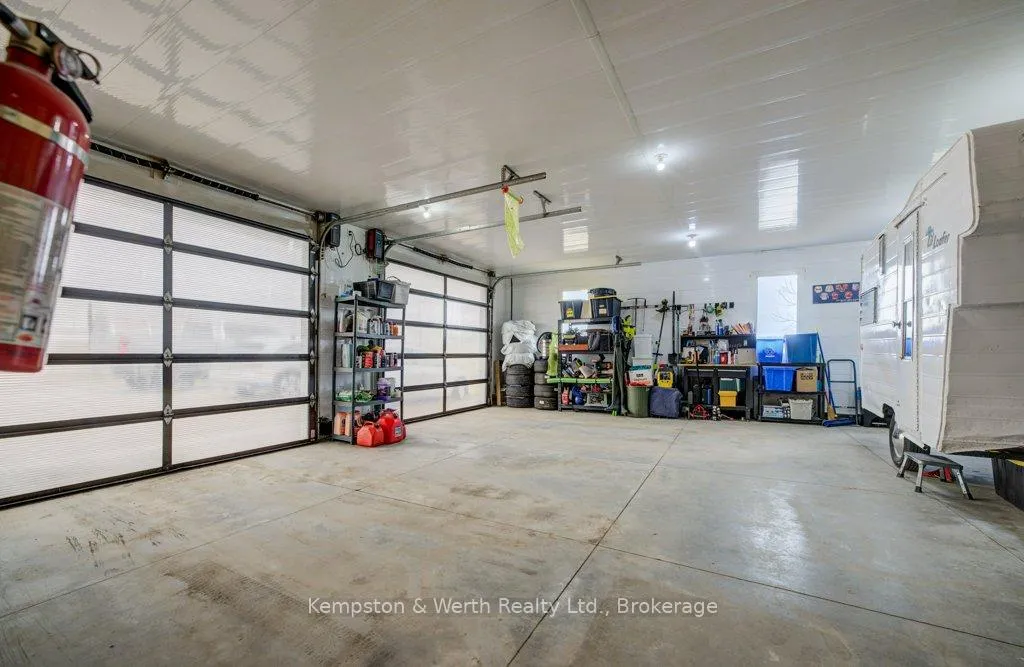 Photo 34 of 43342 Amberley Road, Howick — HOMEH