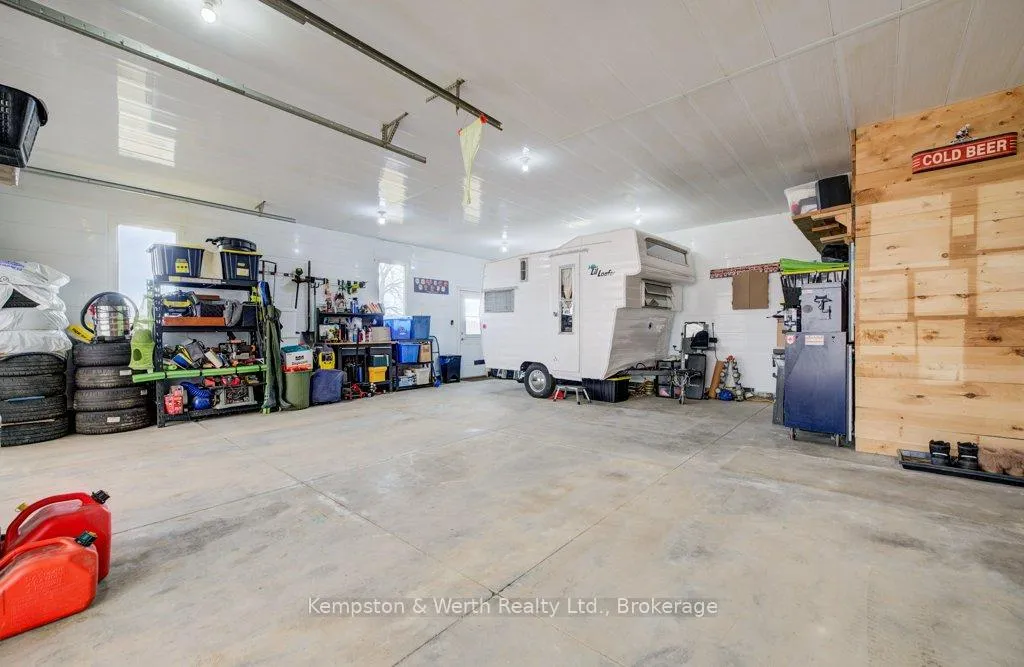 Photo 35 of 43342 Amberley Road, Howick — HOMEH