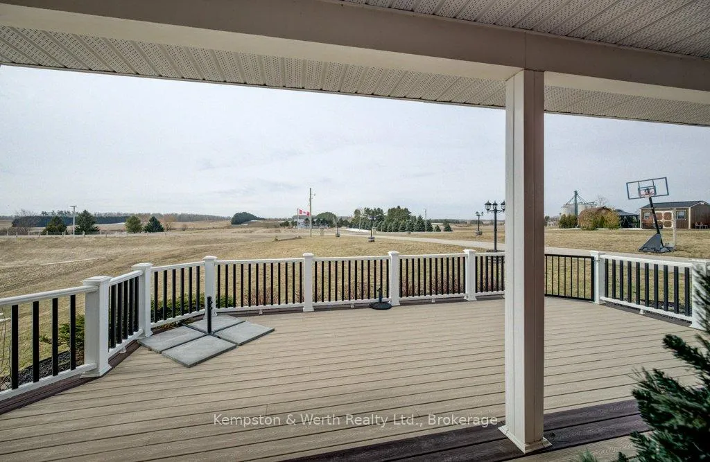 Photo 36 of 43342 Amberley Road, Howick — HOMEH