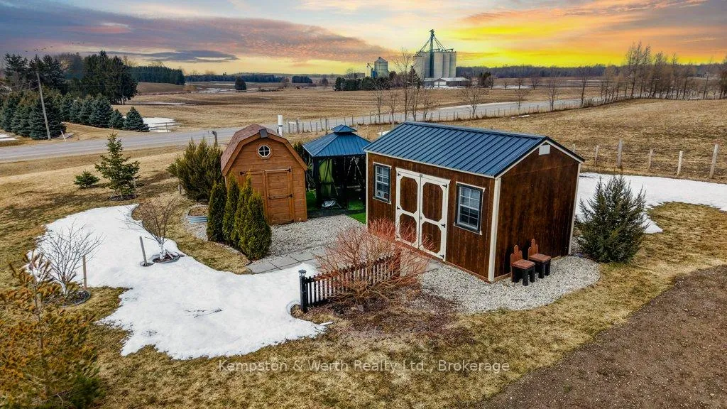 Photo 42 of 43342 Amberley Road, Howick — HOMEH