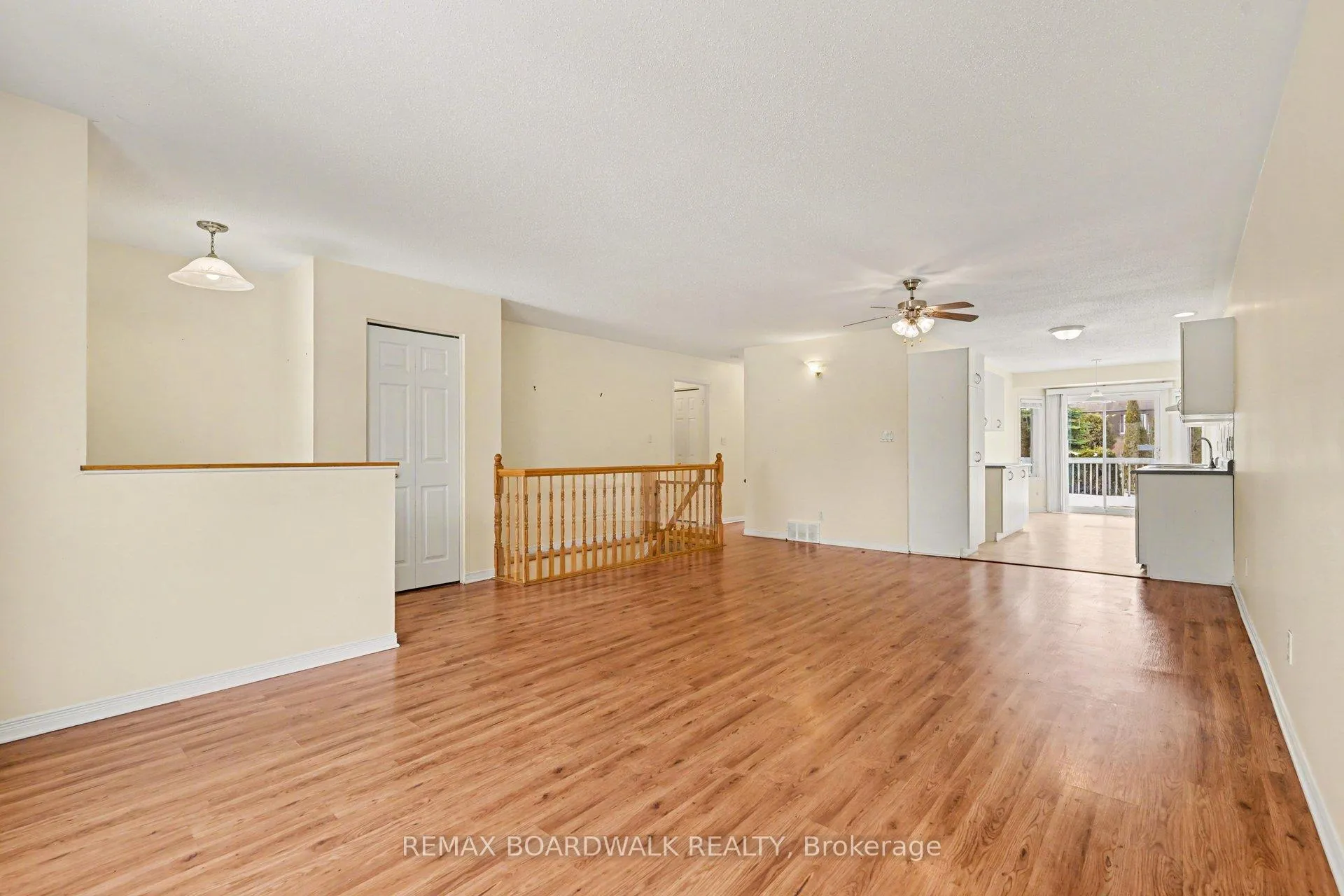 Photo 8 of 402 Flora Street, Carleton Place — HOMEH