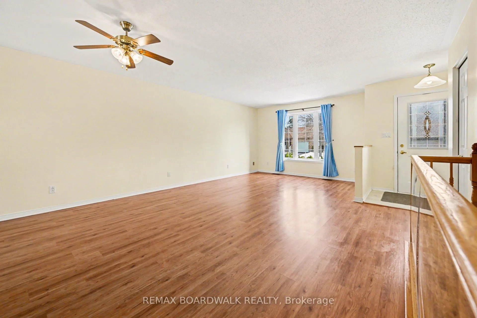Photo 10 of 402 Flora Street, Carleton Place — HOMEH