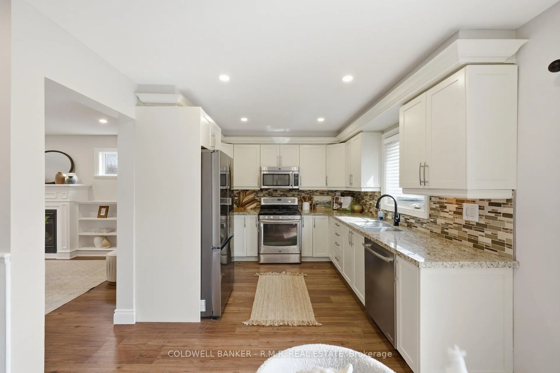Photo 13 of 21 Yorkville Drive, Clarington, Courtice — HOMEH