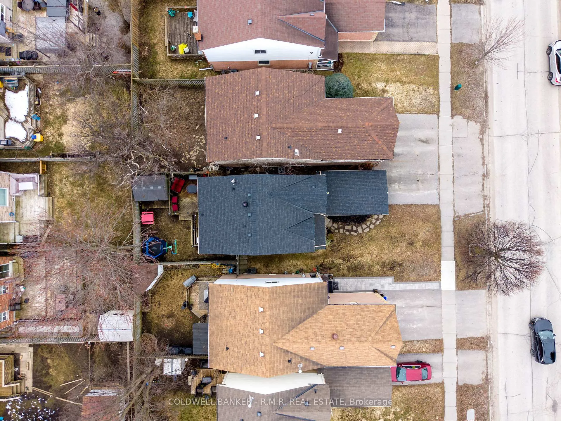 Photo 35 of 21 Yorkville Drive, Clarington, Courtice — HOMEH