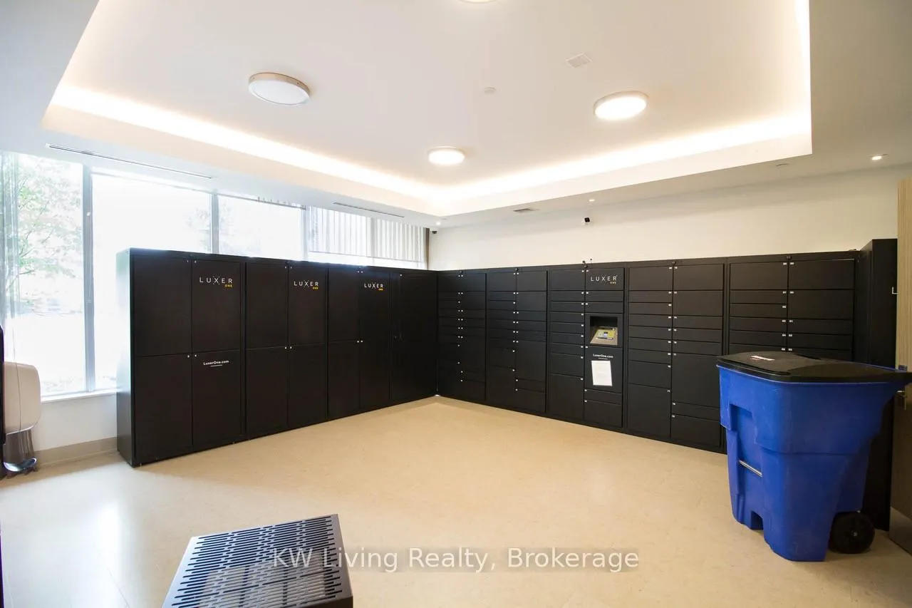 Photo 3 of Unit Rg01, 25 Water Walk Drive, Markham, Unionville — HOMEH