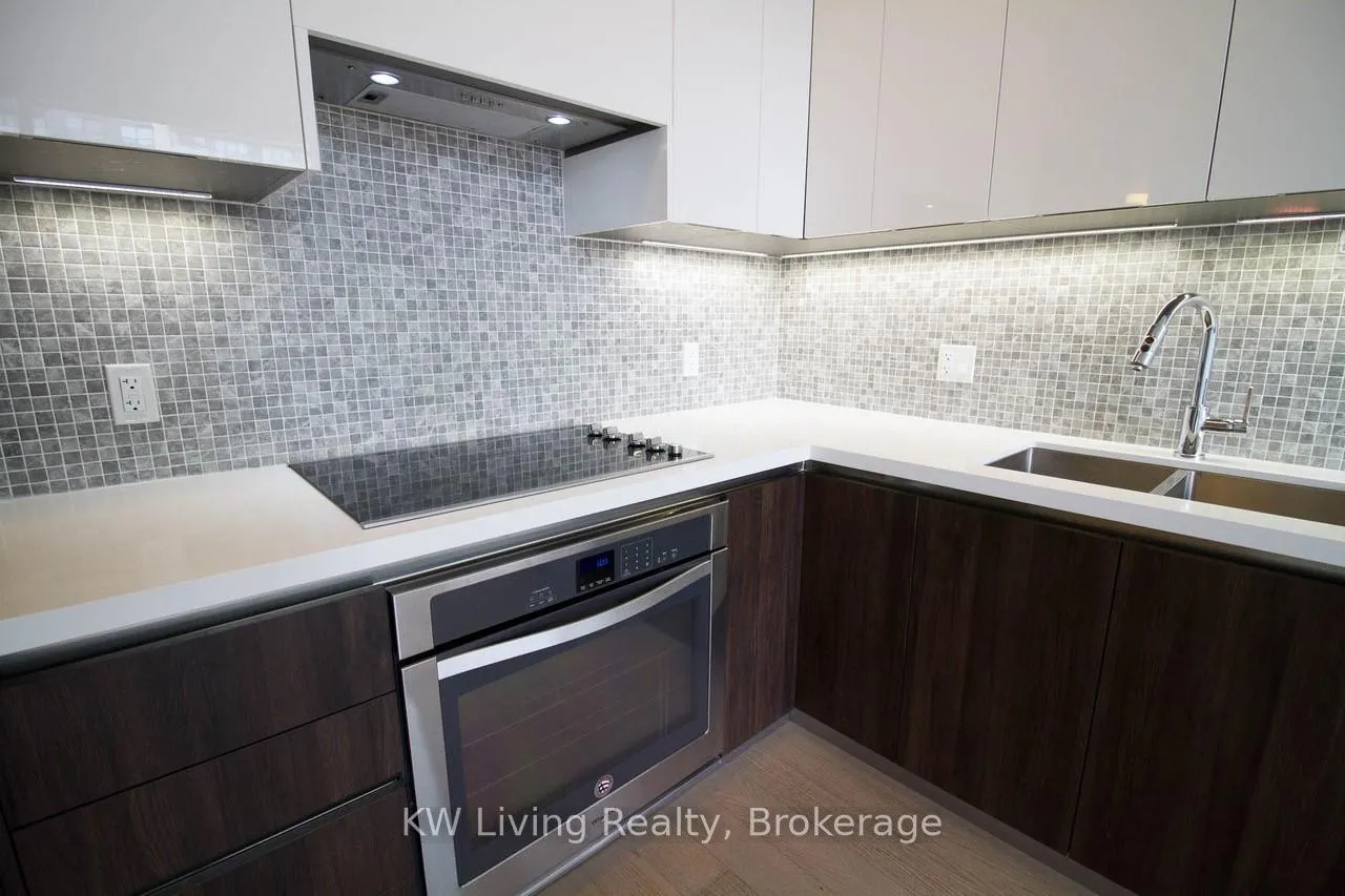 Photo 13 of Unit Rg01, 25 Water Walk Drive, Markham, Unionville — HOMEH