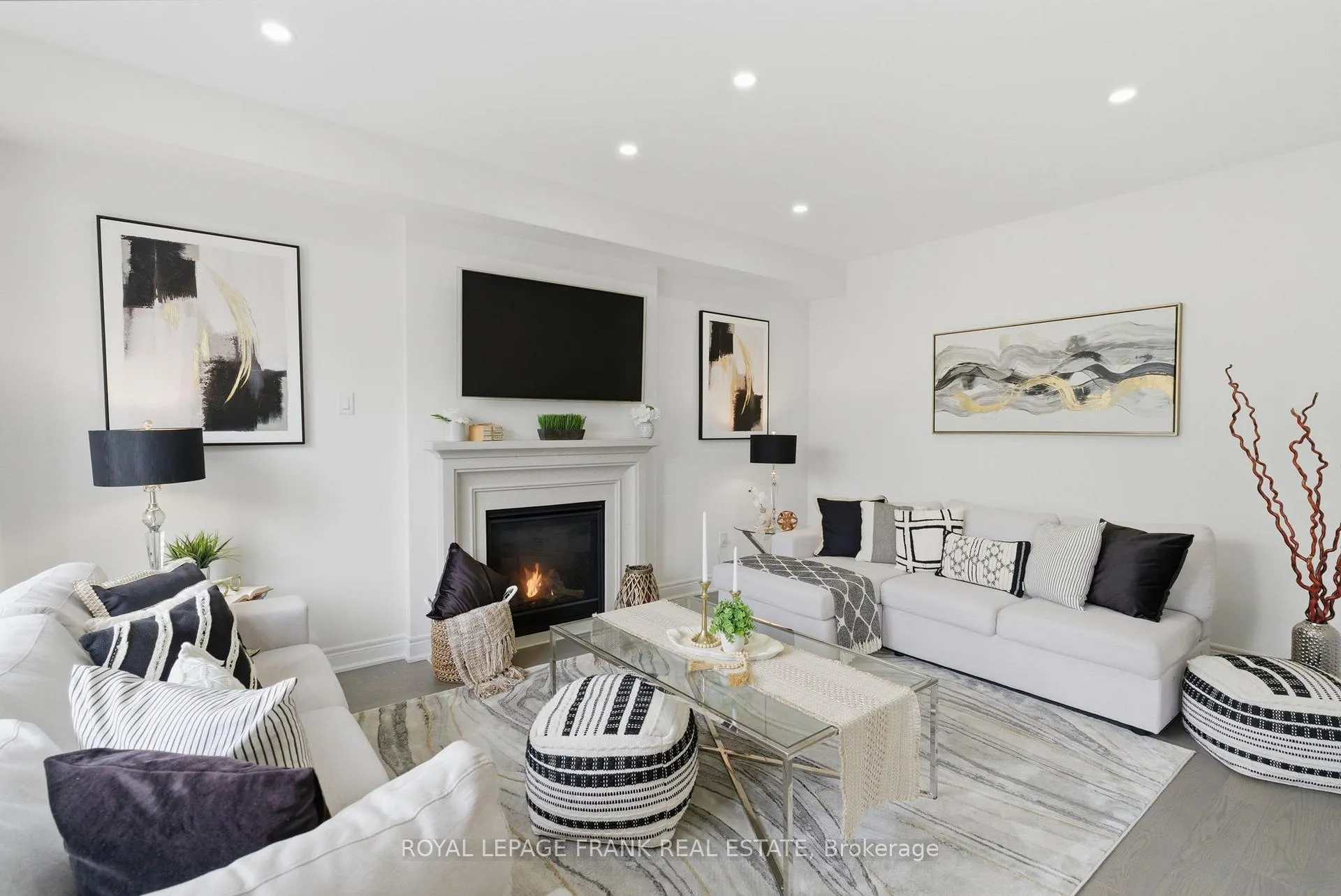 Photo 18 of 23 Wamsley Crescent, Clarington, Newcastle — HOMEH
