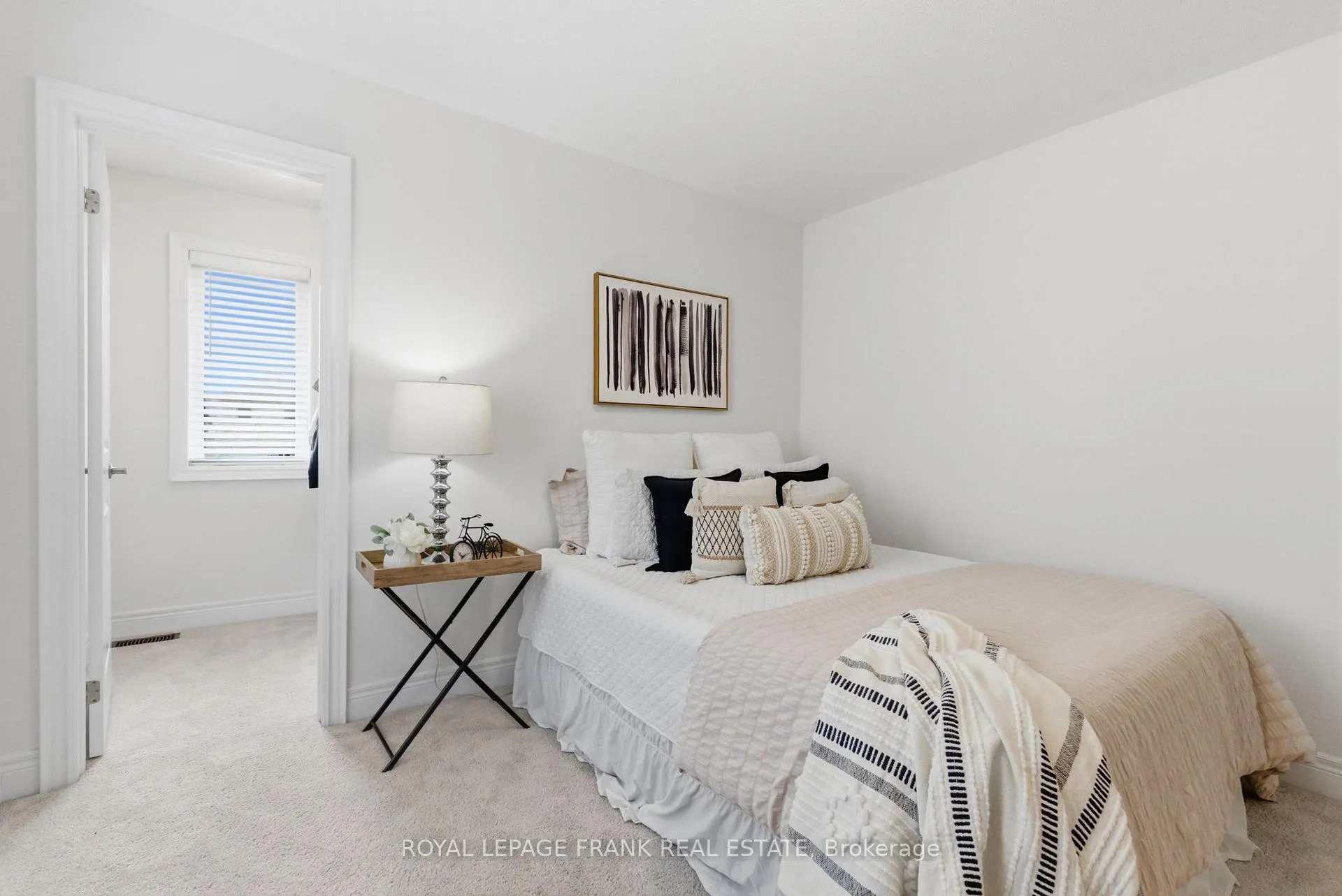 Photo 28 of 23 Wamsley Crescent, Clarington, Newcastle — HOMEH