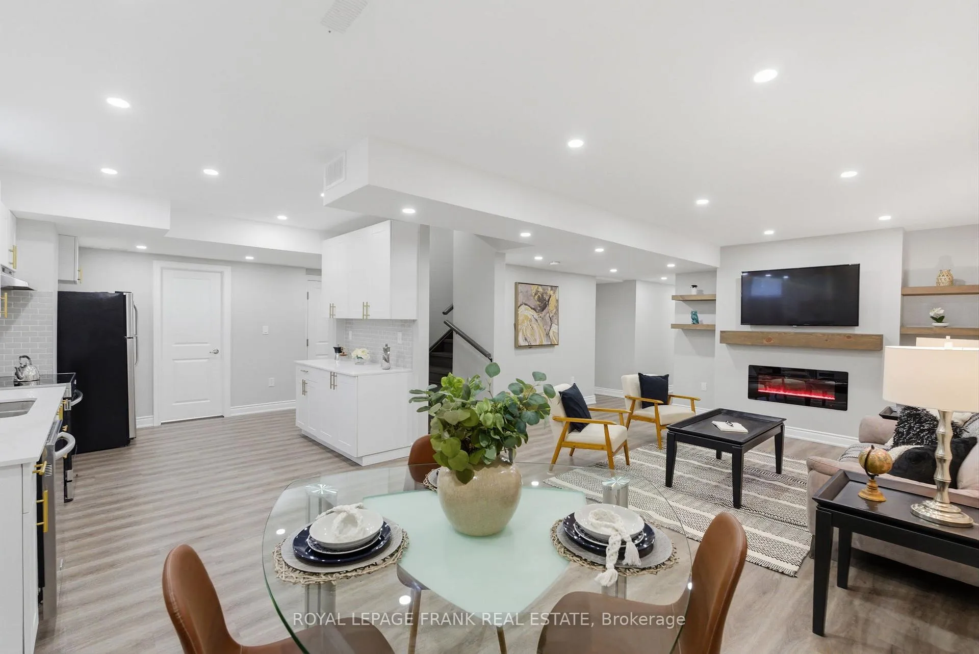 Photo 34 of 23 Wamsley Crescent, Clarington, Newcastle — HOMEH