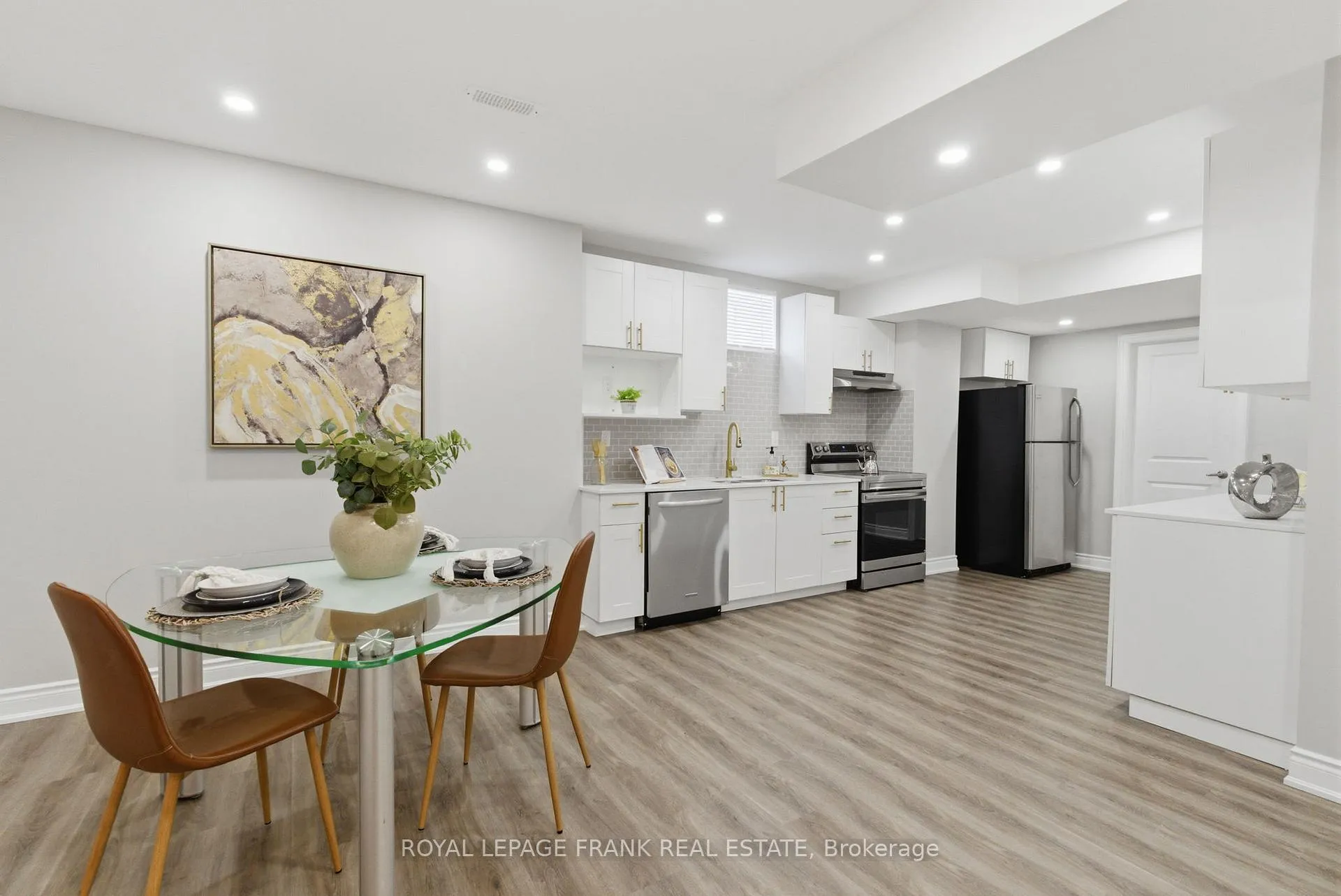 Photo 37 of 23 Wamsley Crescent, Clarington, Newcastle — HOMEH
