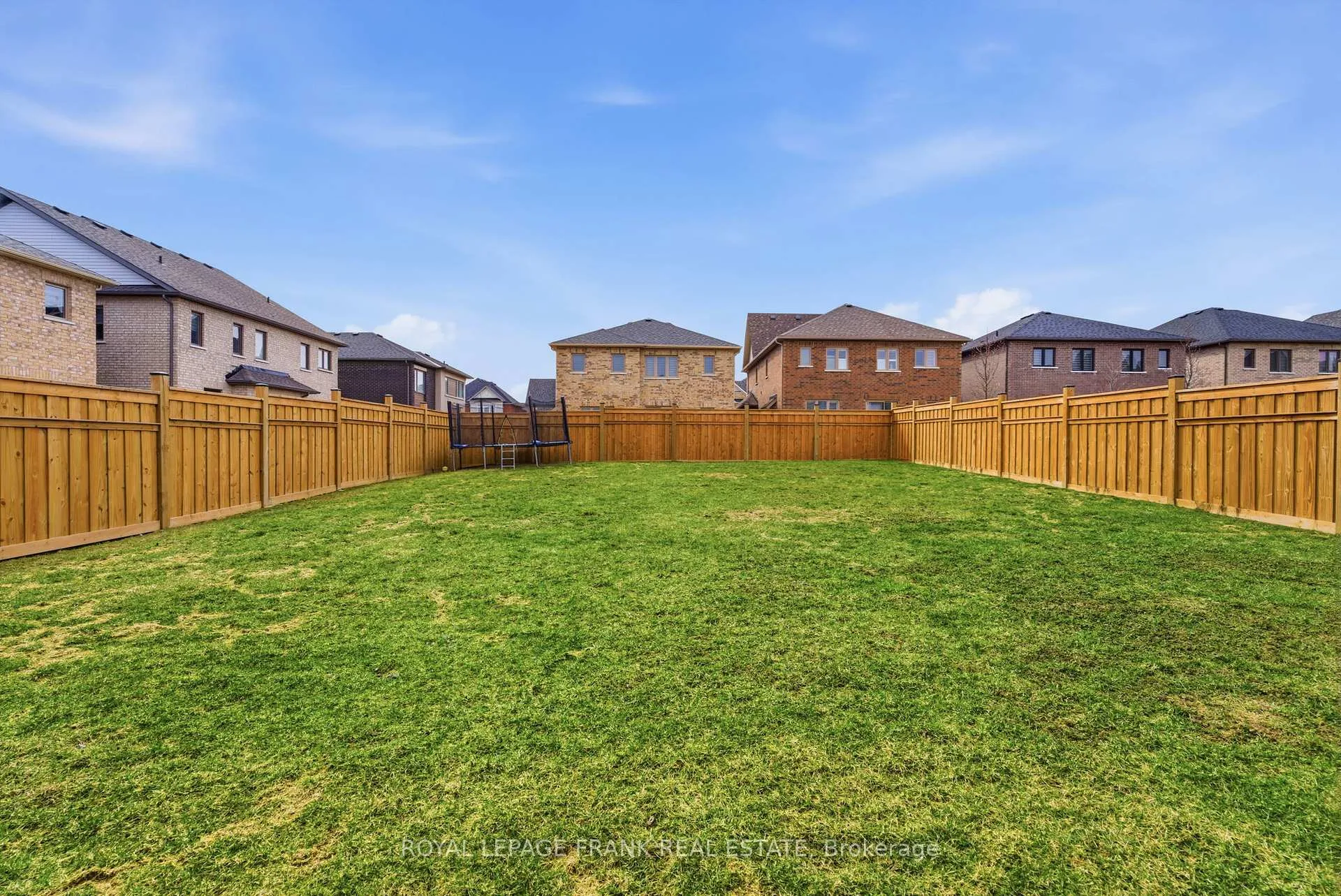 Photo 45 of 23 Wamsley Crescent, Clarington, Newcastle — HOMEH