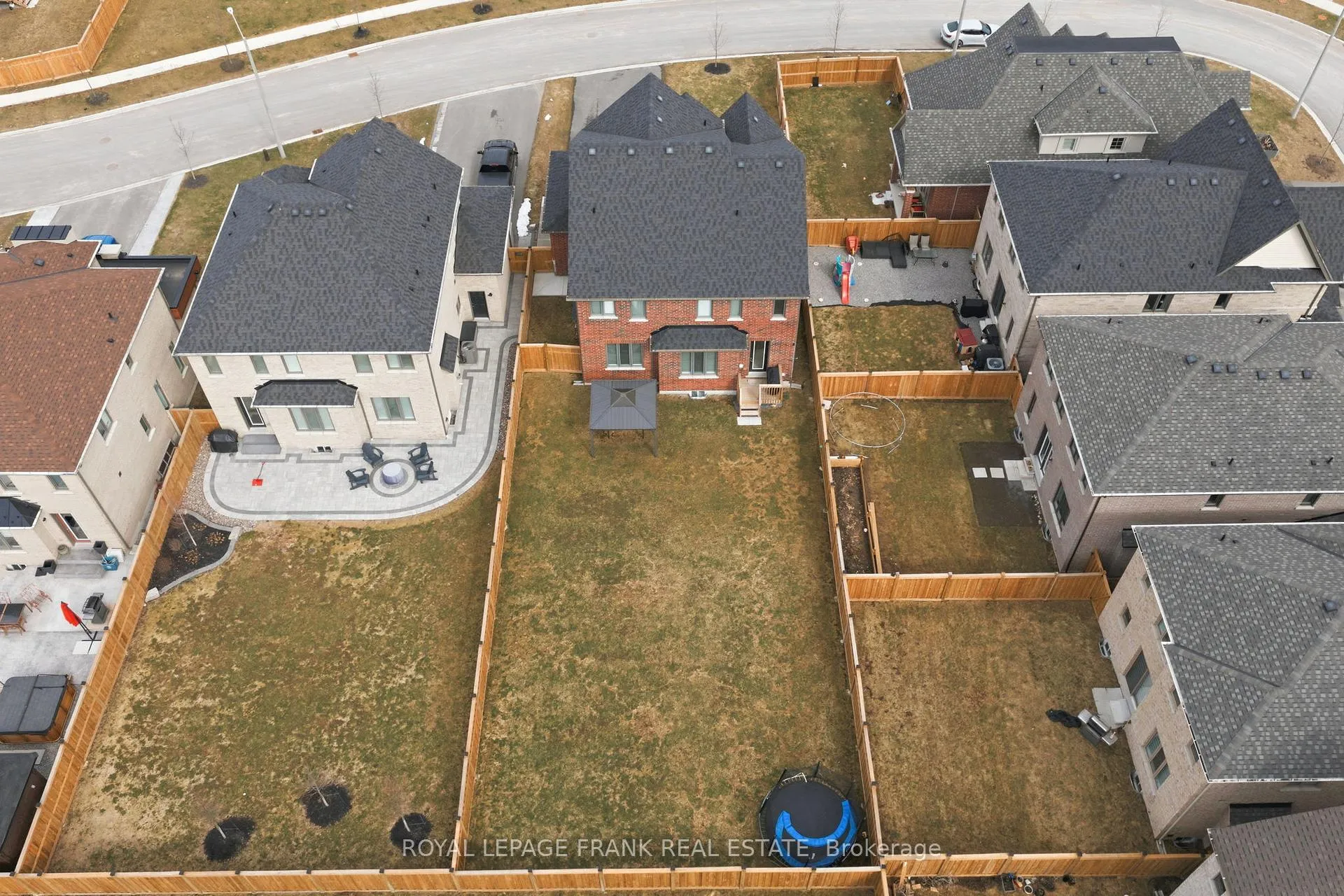 Photo 48 of 23 Wamsley Crescent, Clarington, Newcastle — HOMEH