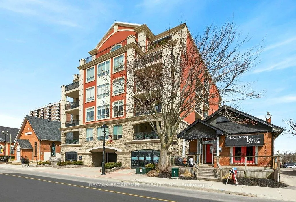 Photo 2 of Unit 201, 445 Elizabeth Street, Burlington, Brant — HOMEH