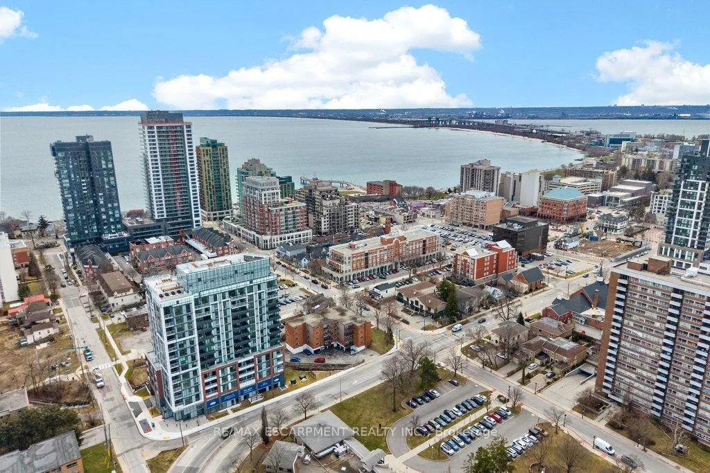 Photo 38 of Unit 201, 445 Elizabeth Street, Burlington, Brant — HOMEH