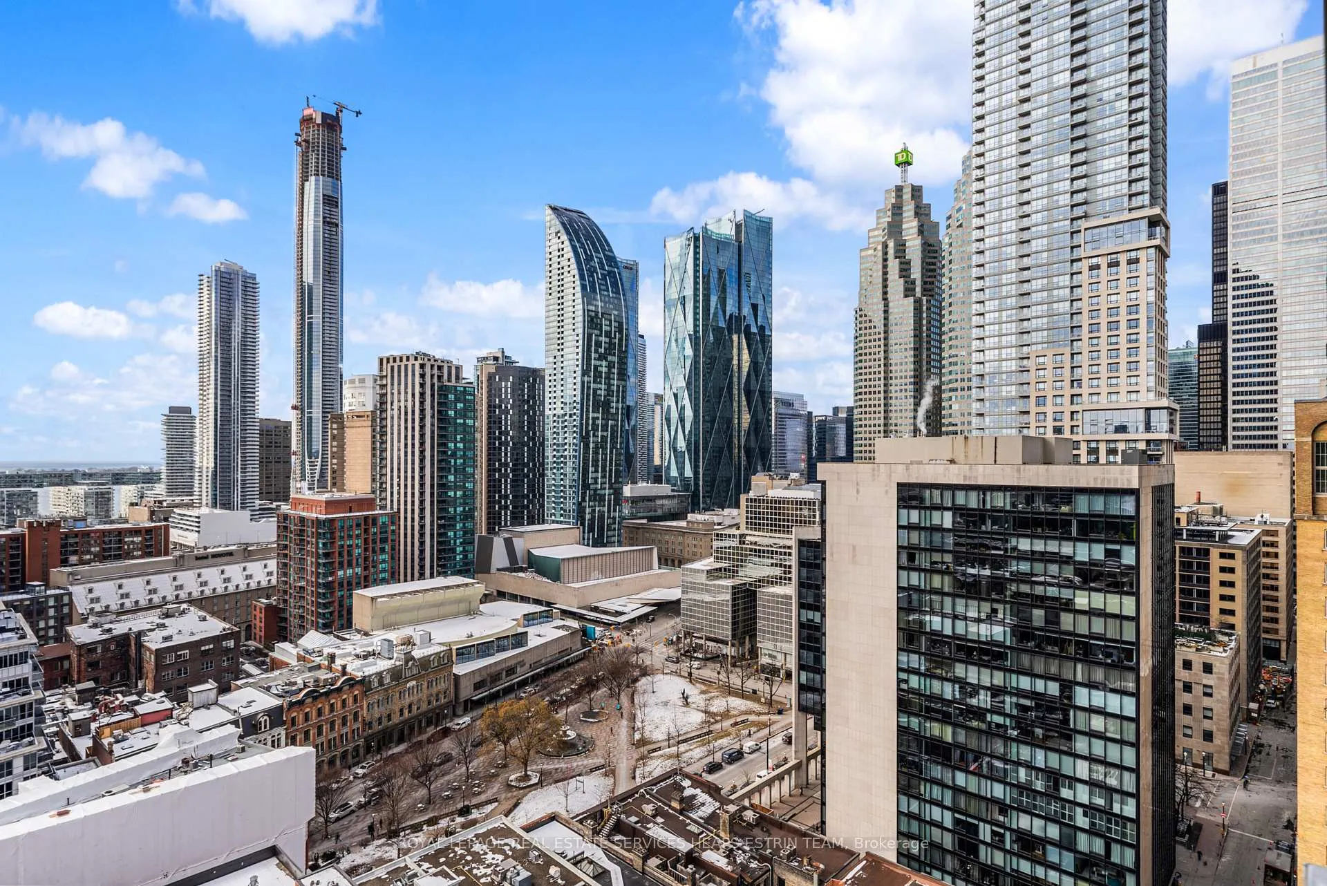 Photo 14 of Unit 2003, 60 Colborne Street, Toronto, Church-Yonge Corridor — HOMEH