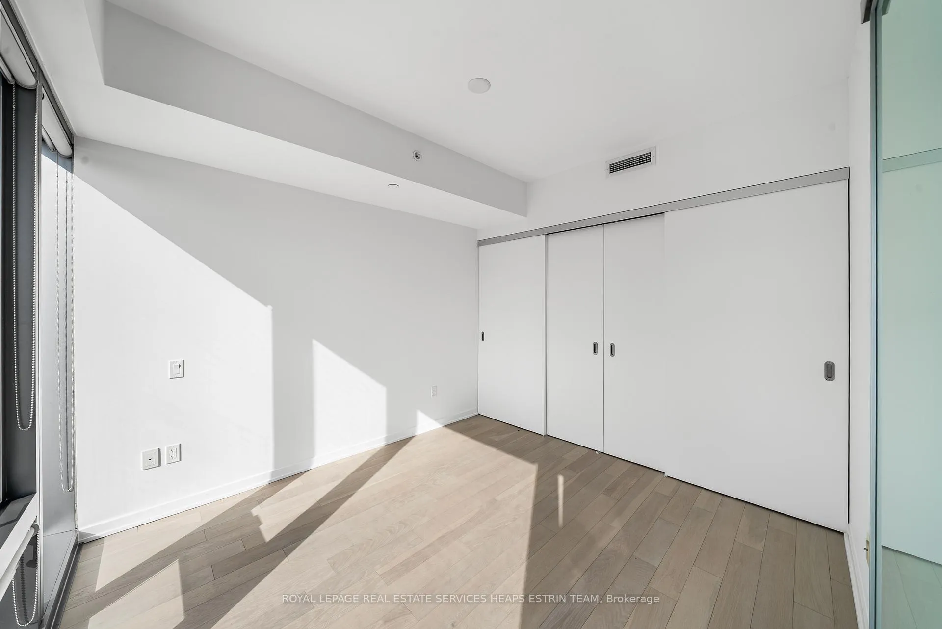 Photo 17 of Unit 2003, 60 Colborne Street, Toronto, Church-Yonge Corridor — HOMEH