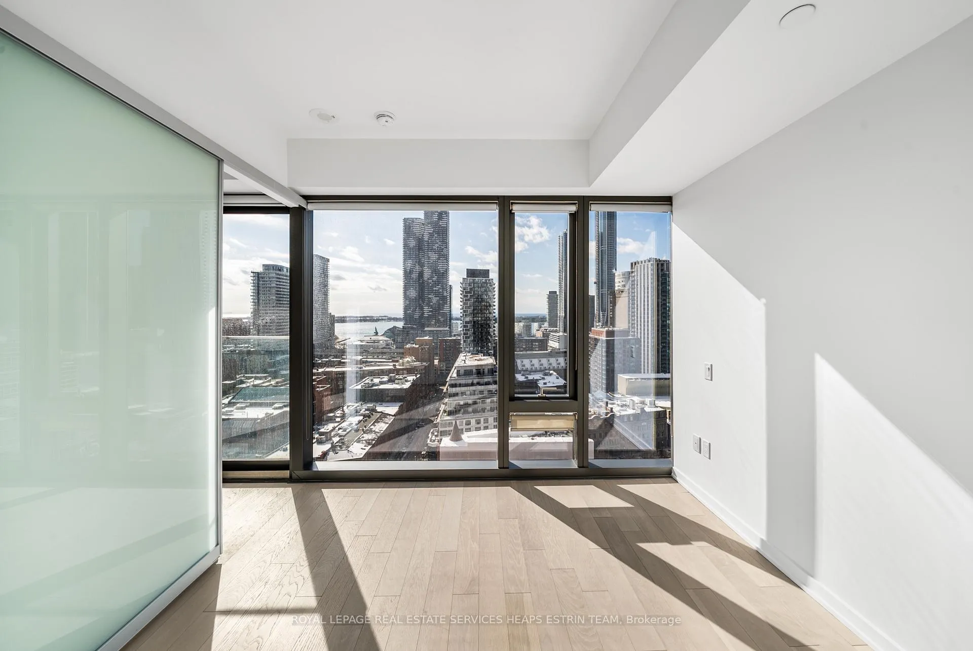Photo 20 of Unit 2003, 60 Colborne Street, Toronto, Church-Yonge Corridor — HOMEH