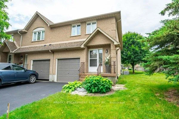 Photo 2 of Unit 24, 100 Vineberg Drive, Hamilton, Allison — HOMEH