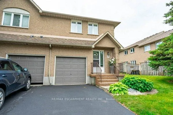 Photo 3 of Unit 24, 100 Vineberg Drive, Hamilton, Allison — HOMEH