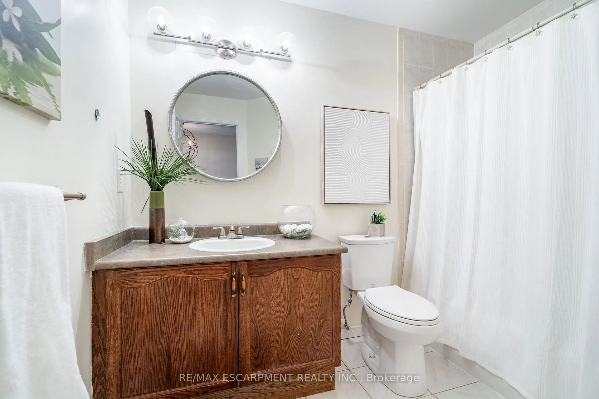 Photo 30 of Unit 24, 100 Vineberg Drive, Hamilton, Allison — HOMEH