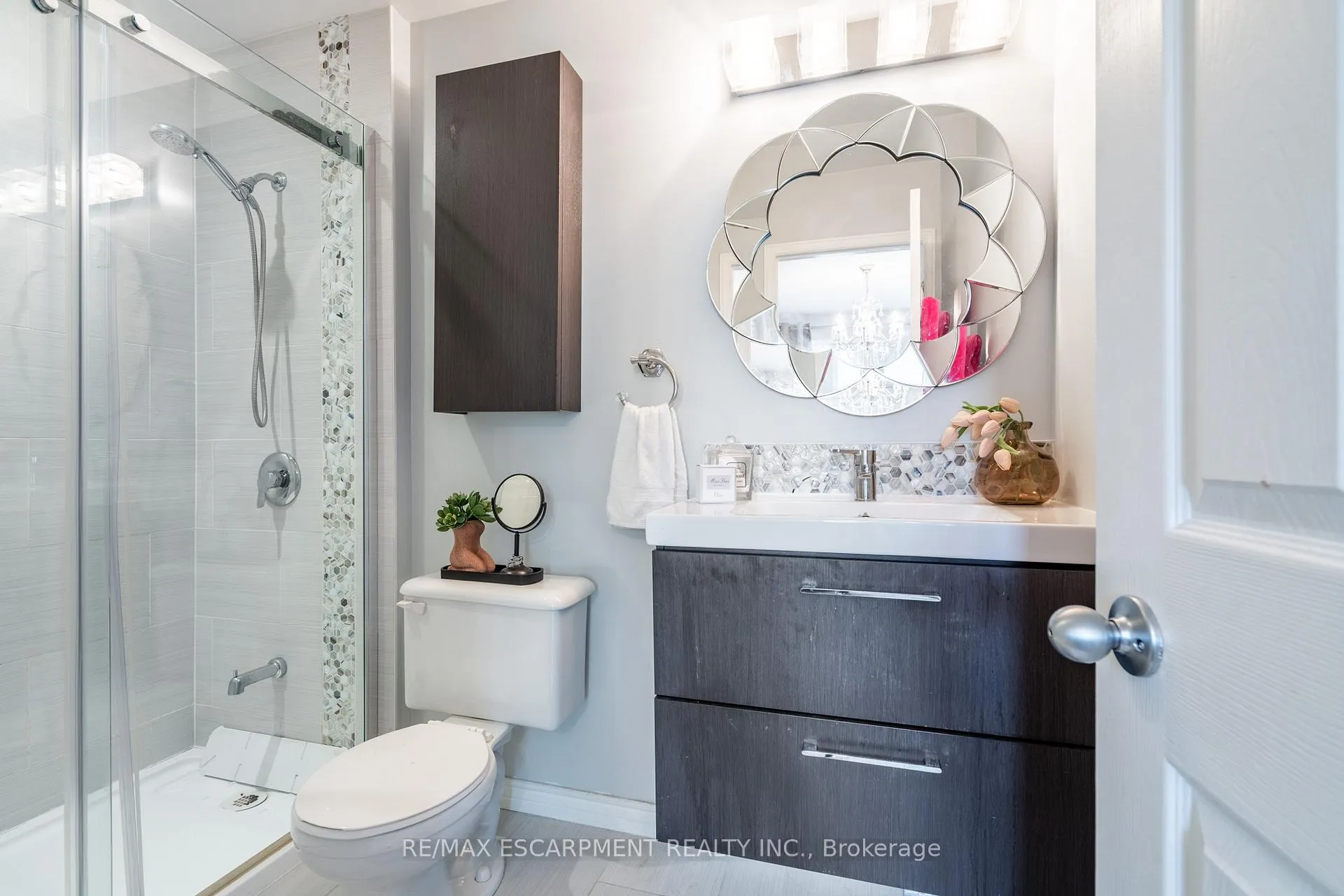 Photo 35 of Unit 24, 100 Vineberg Drive, Hamilton, Allison — HOMEH