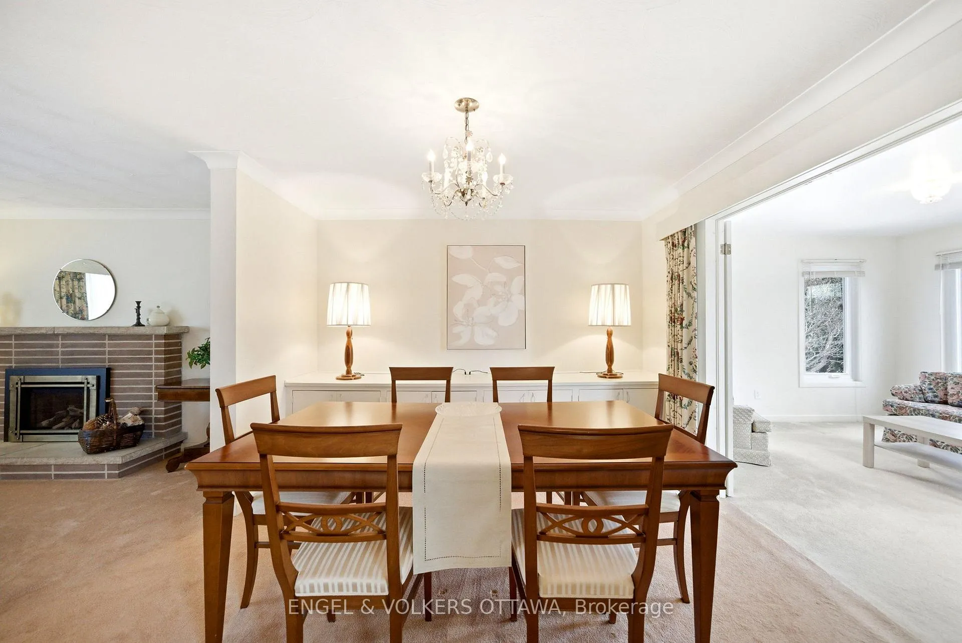 Photo 9 of 1148 Castle Hill Crescent, Ottawa, Copeland Park — HOMEH