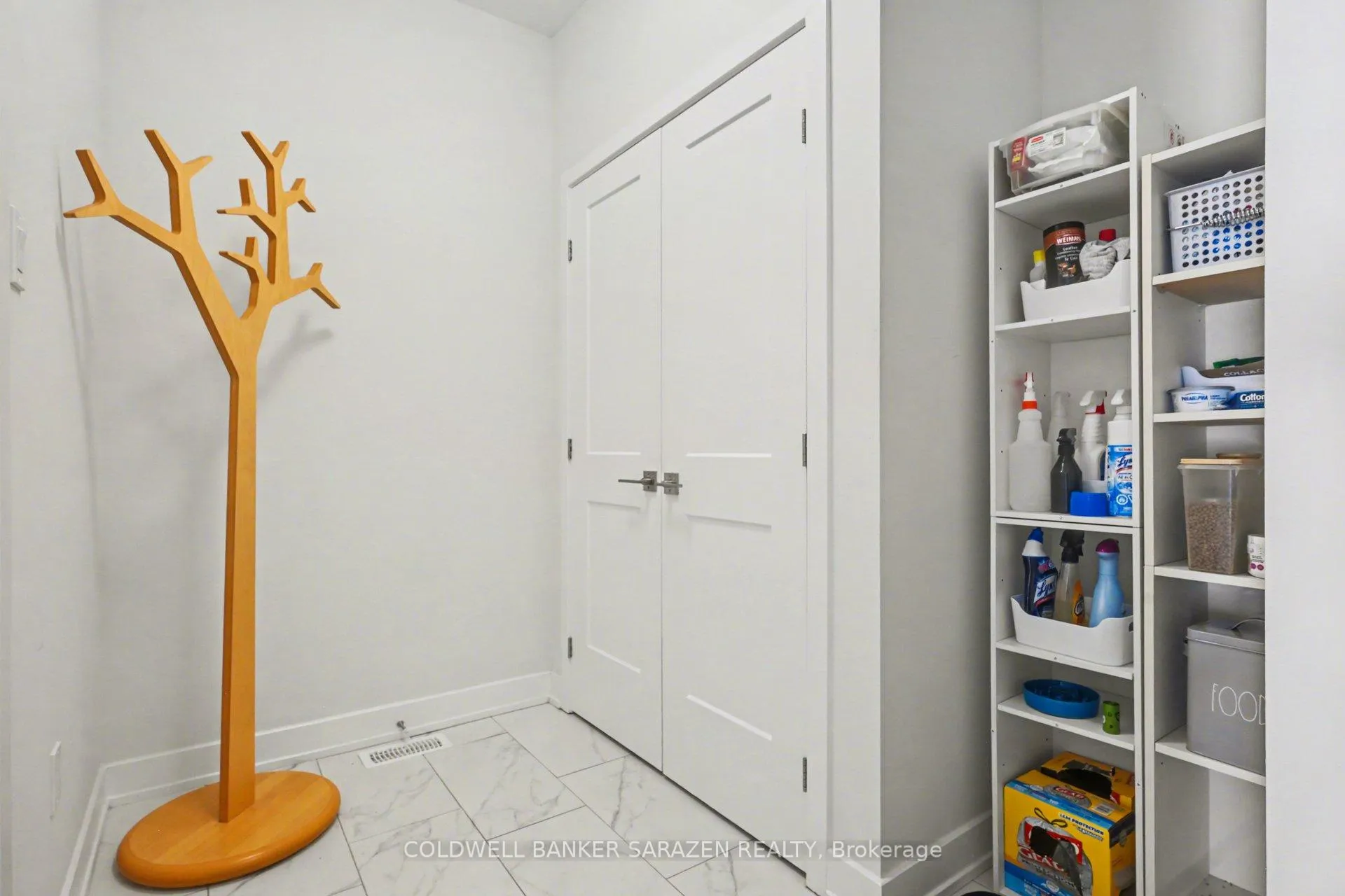 Photo 6 of 137 Thomas Street S, Arnprior — HOMEH