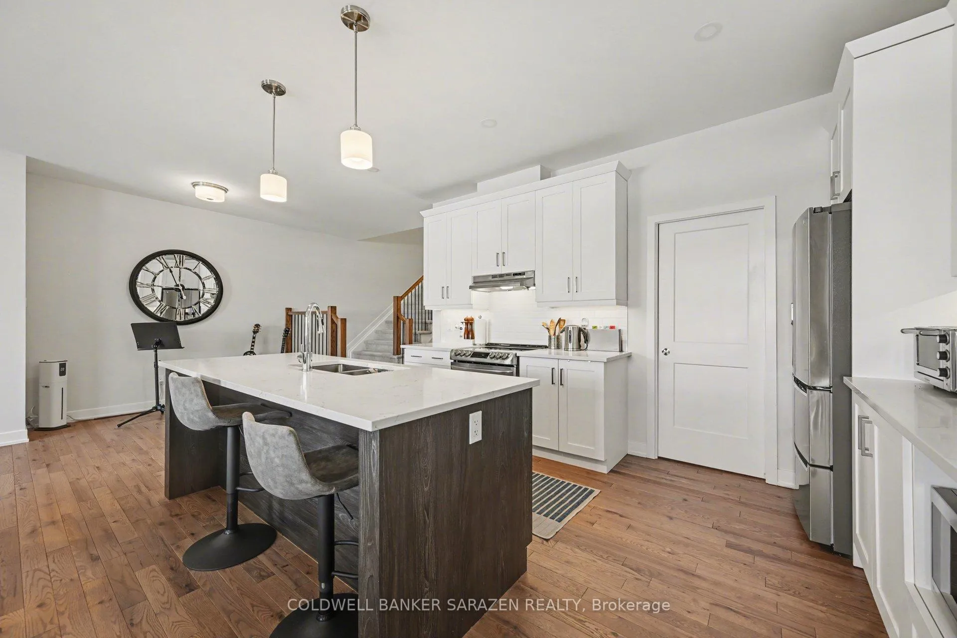 Photo 9 of 137 Thomas Street S, Arnprior — HOMEH