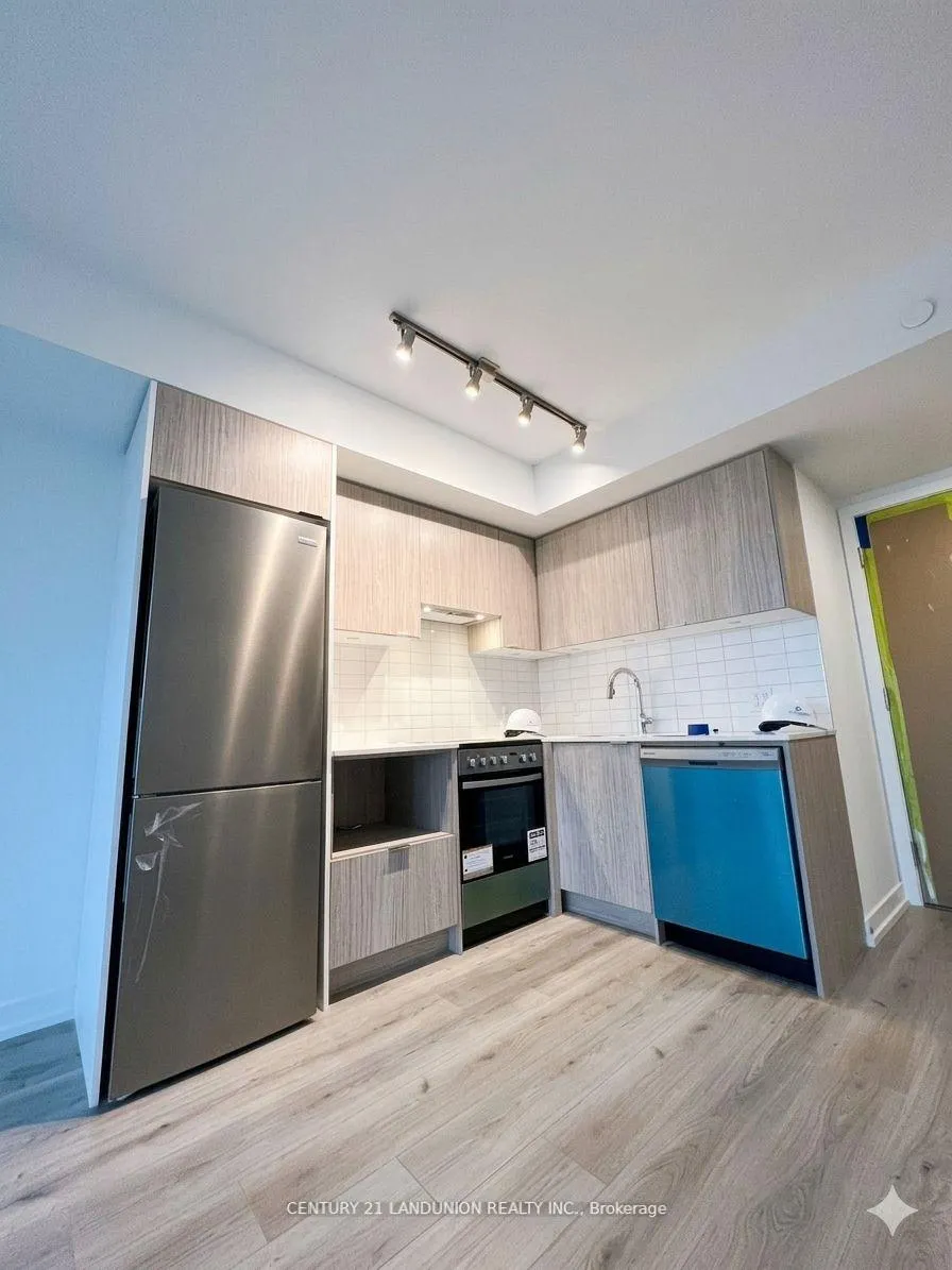 Photo 8 of Unit 2010, 395 Bloor Street E, Toronto, North St. James Town — HOMEH