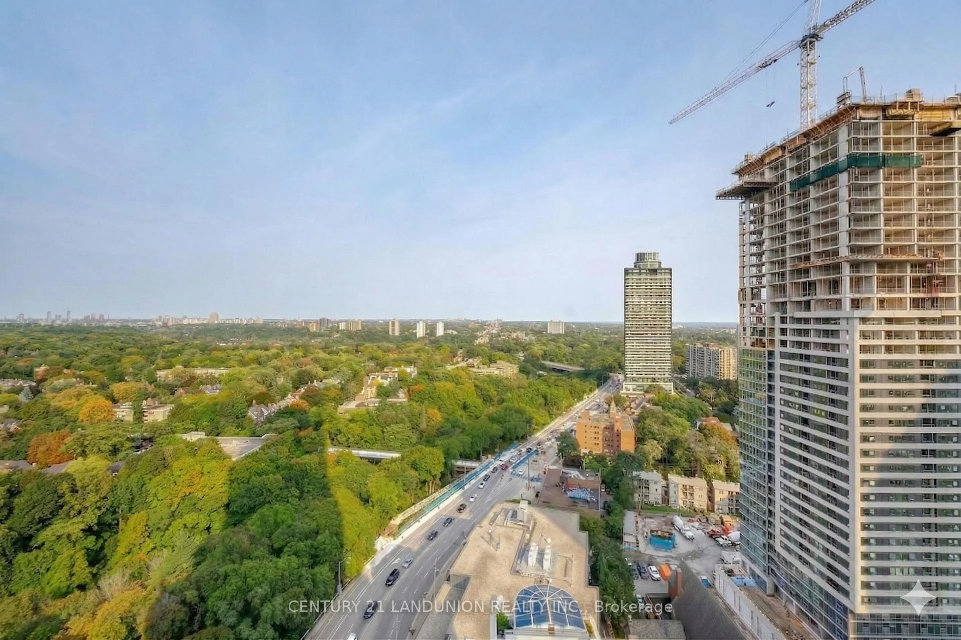 Photo 10 of Unit 2010, 395 Bloor Street E, Toronto, North St. James Town — HOMEH