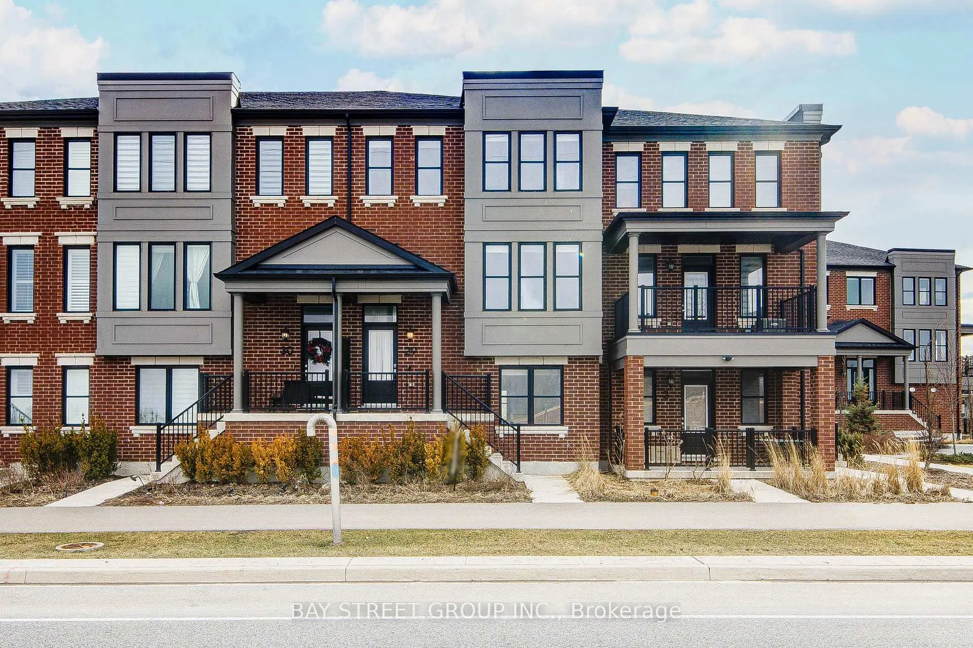 Front of Unit 29, 980 Logan Drive