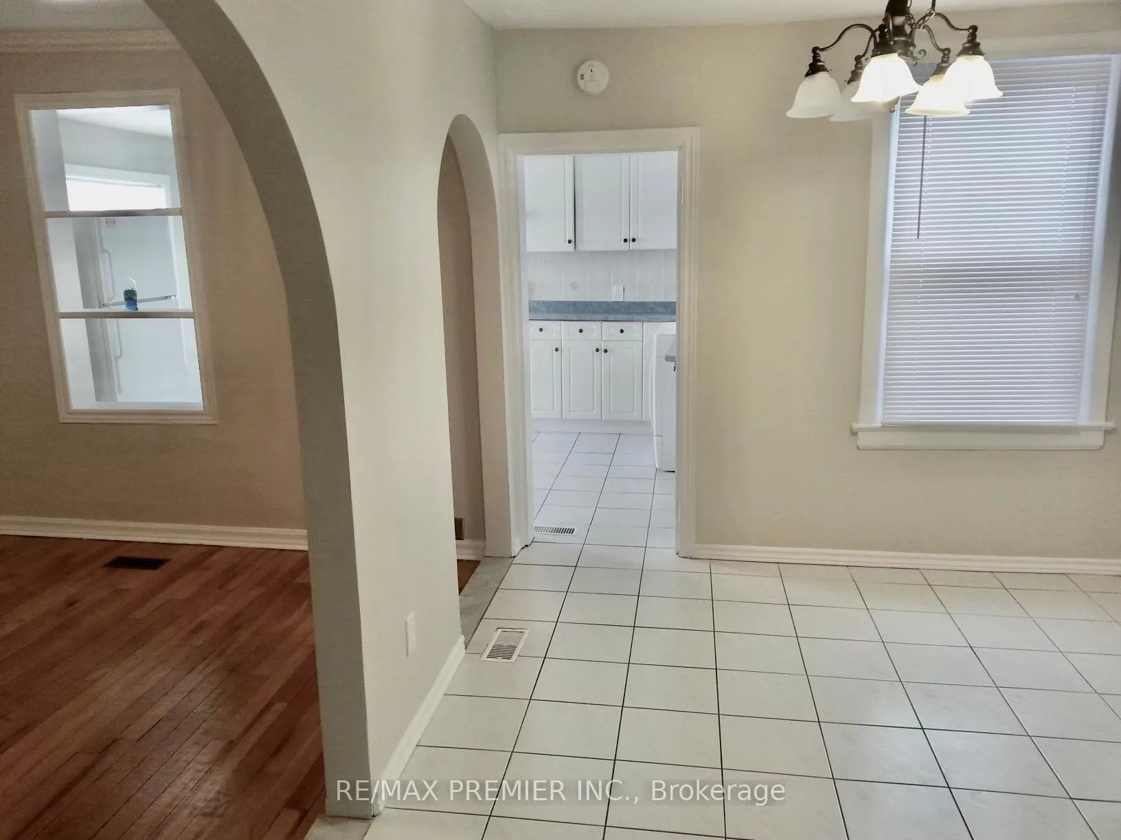 Photo 5 of 34 Mc Farland Avenue, Toronto, Corso Italia-Davenport — HOMEH