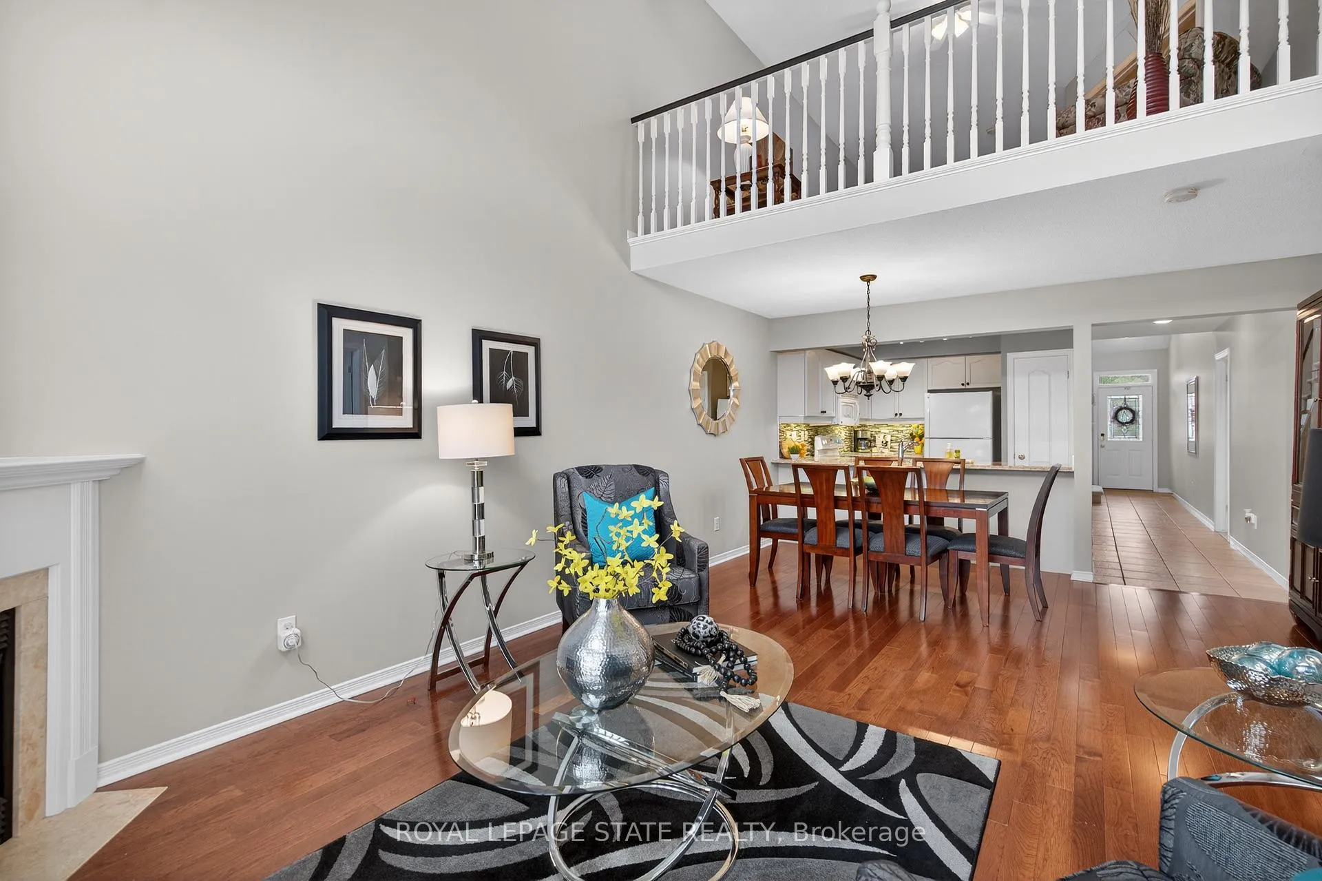 Photo 17 of Unit 24, 212 Stonehenge Drive, Hamilton, Meadowlands — HOMEH