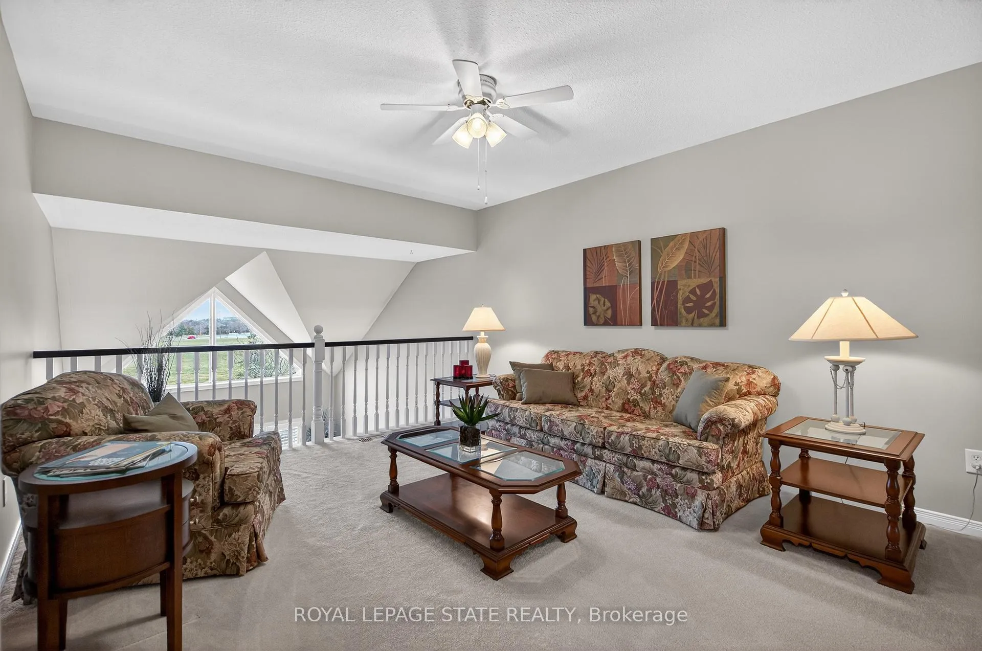 Photo 27 of Unit 24, 212 Stonehenge Drive, Hamilton, Meadowlands — HOMEH