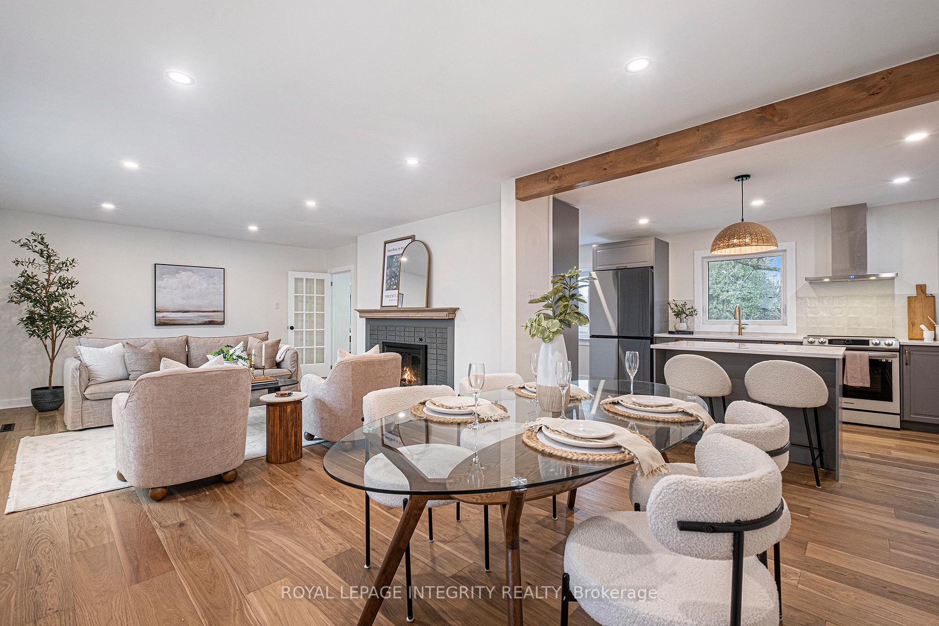 Photo 9 of 17 Lockview Road, Ottawa, Manotick Village & Manotick Estates — HOMEH