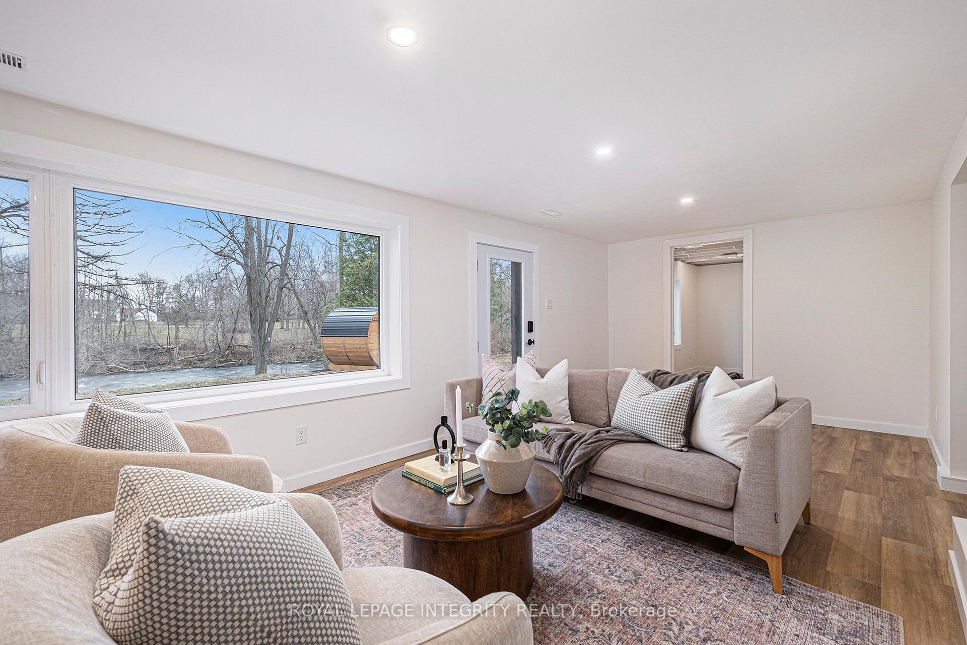 Photo 27 of 17 Lockview Road, Ottawa, Manotick Village & Manotick Estates — HOMEH