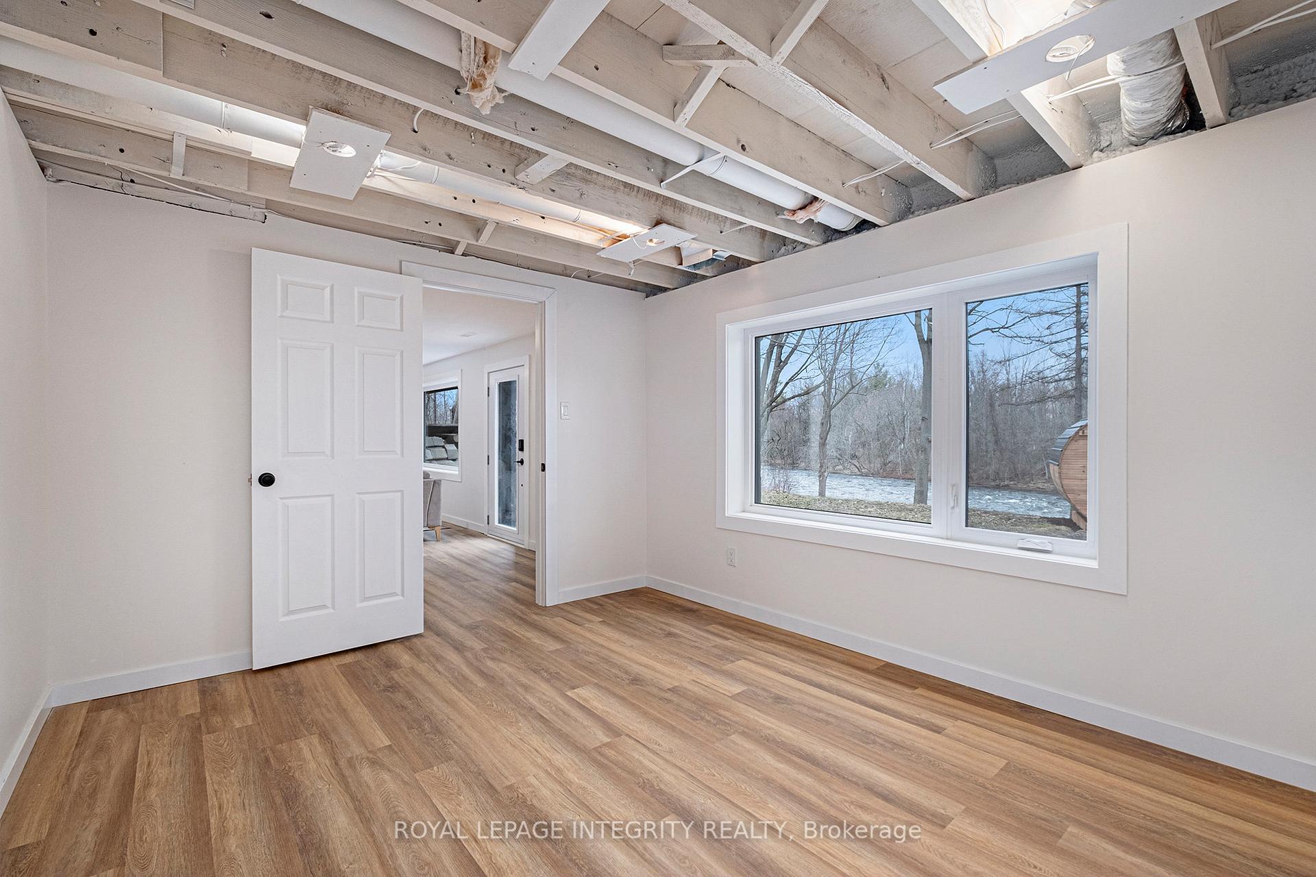 Photo 29 of 17 Lockview Road, Ottawa, Manotick Village & Manotick Estates — HOMEH