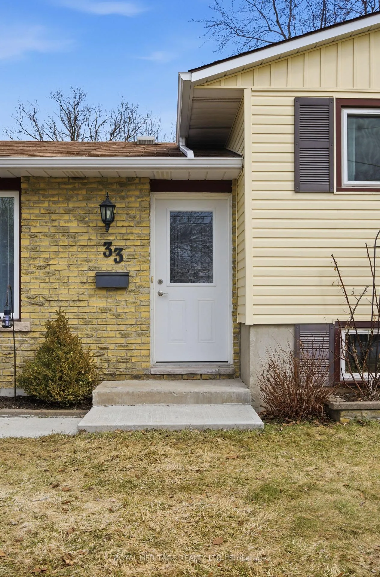 Photo 3 of 33 Frankford Road, Stirling-Rawdon, Stirling Ward — HOMEH