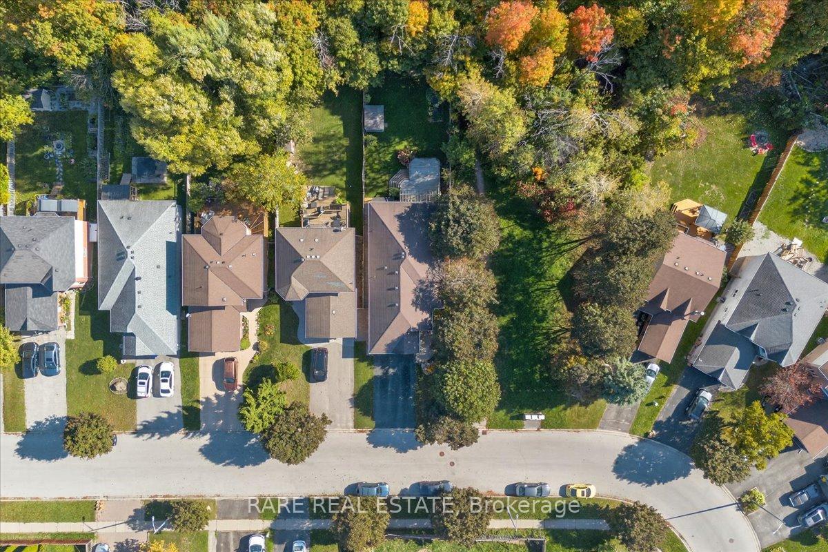 Photo 2 of 1069 Corrie Street, Innisfil, Alcona — HOMEH
