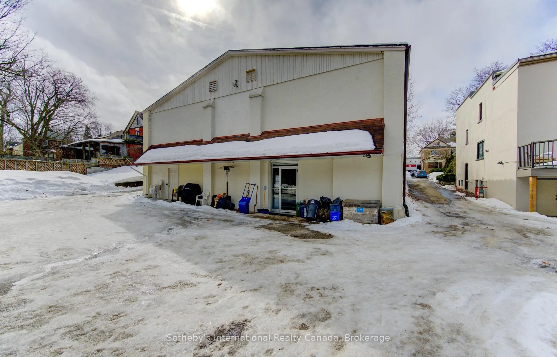 Photo 8 of 96 Dunbar Road S, Waterloo — HOMEH