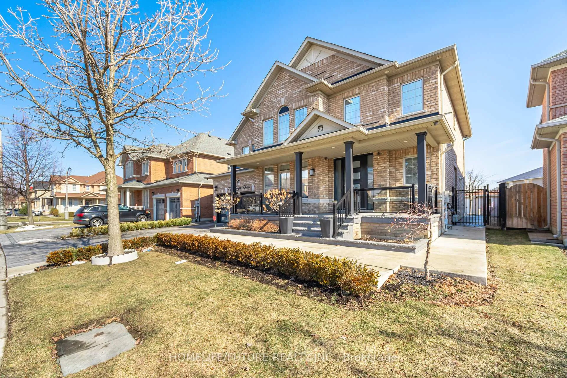 Photo 3 of 73 Egypt Drive, Brampton, Sandringham-Wellington — HOMEH