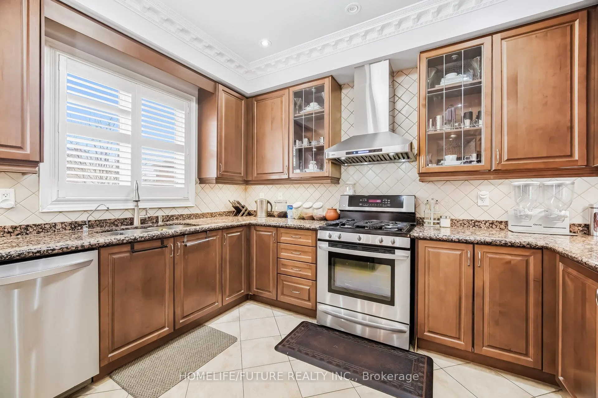 Photo 14 of 73 Egypt Drive, Brampton, Sandringham-Wellington — HOMEH