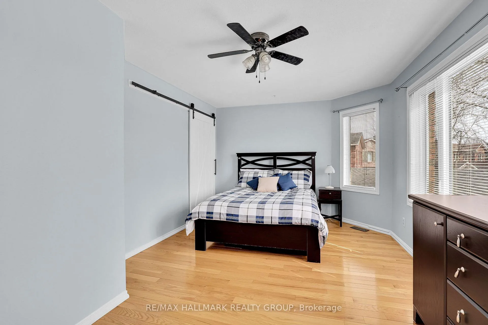 Photo 27 of 1589 Champneuf Drive, Ottawa, Chateauneuf — HOMEH
