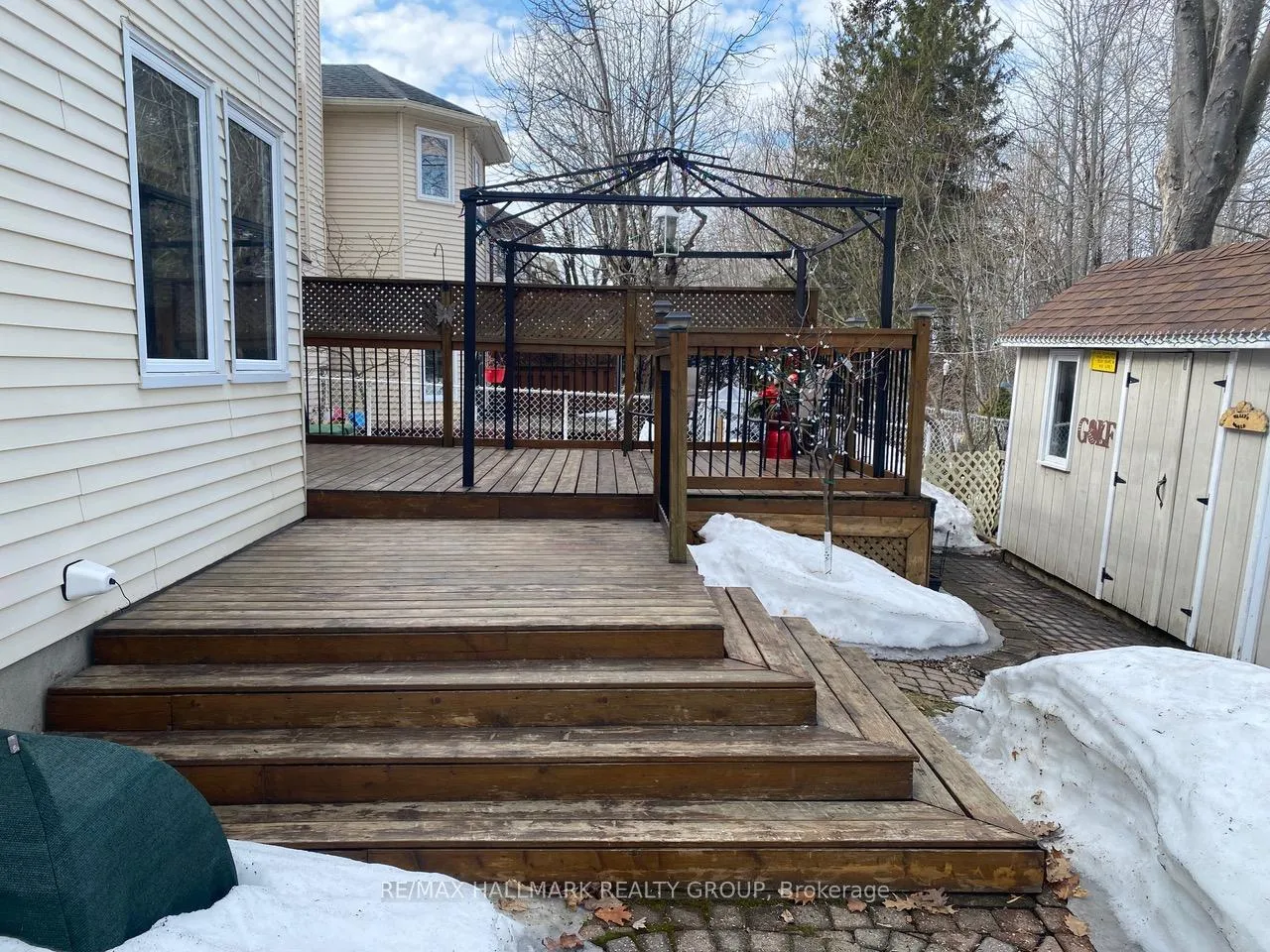 Photo 37 of 1589 Champneuf Drive, Ottawa, Chateauneuf — HOMEH