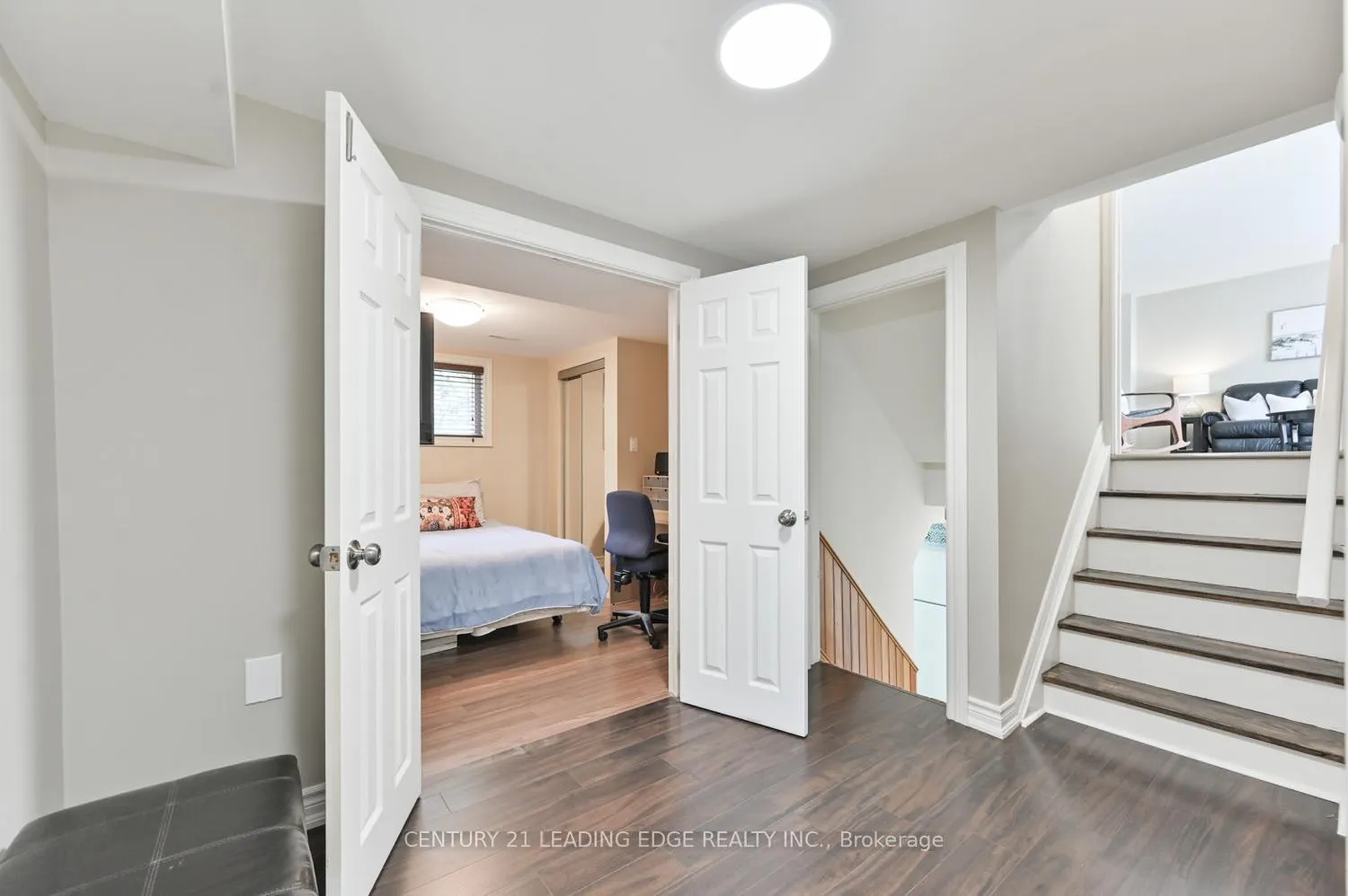 Photo 26 of 47 Wootten Way N, Markham, Markham Village — HOMEH