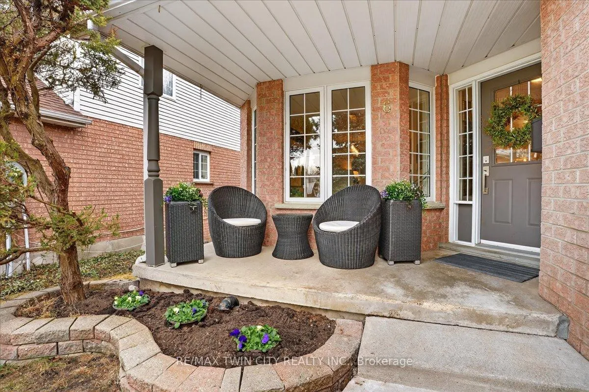 Photo 6 of 6 Ardwood Place, Kitchener — HOMEH