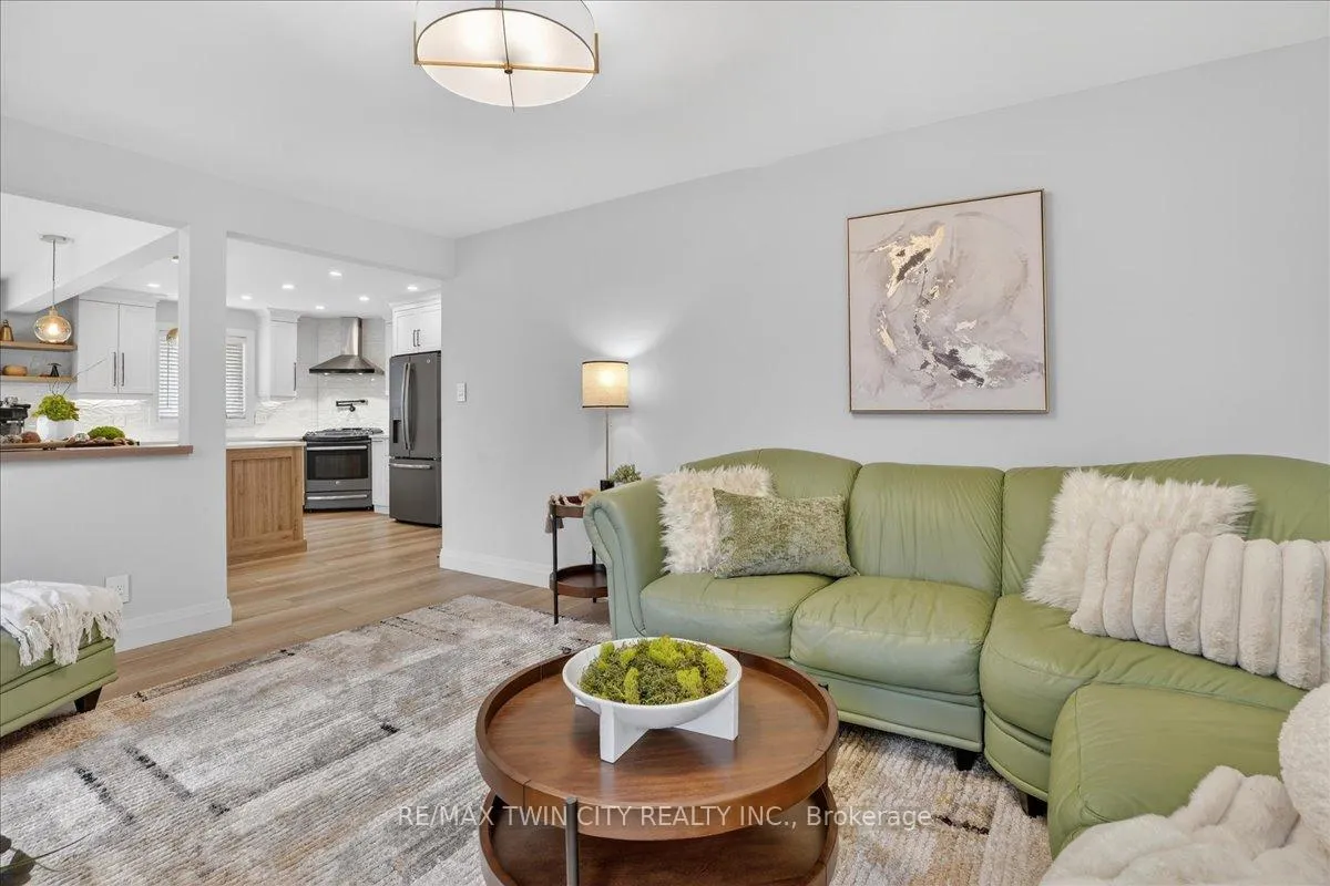 Photo 19 of 6 Ardwood Place, Kitchener — HOMEH