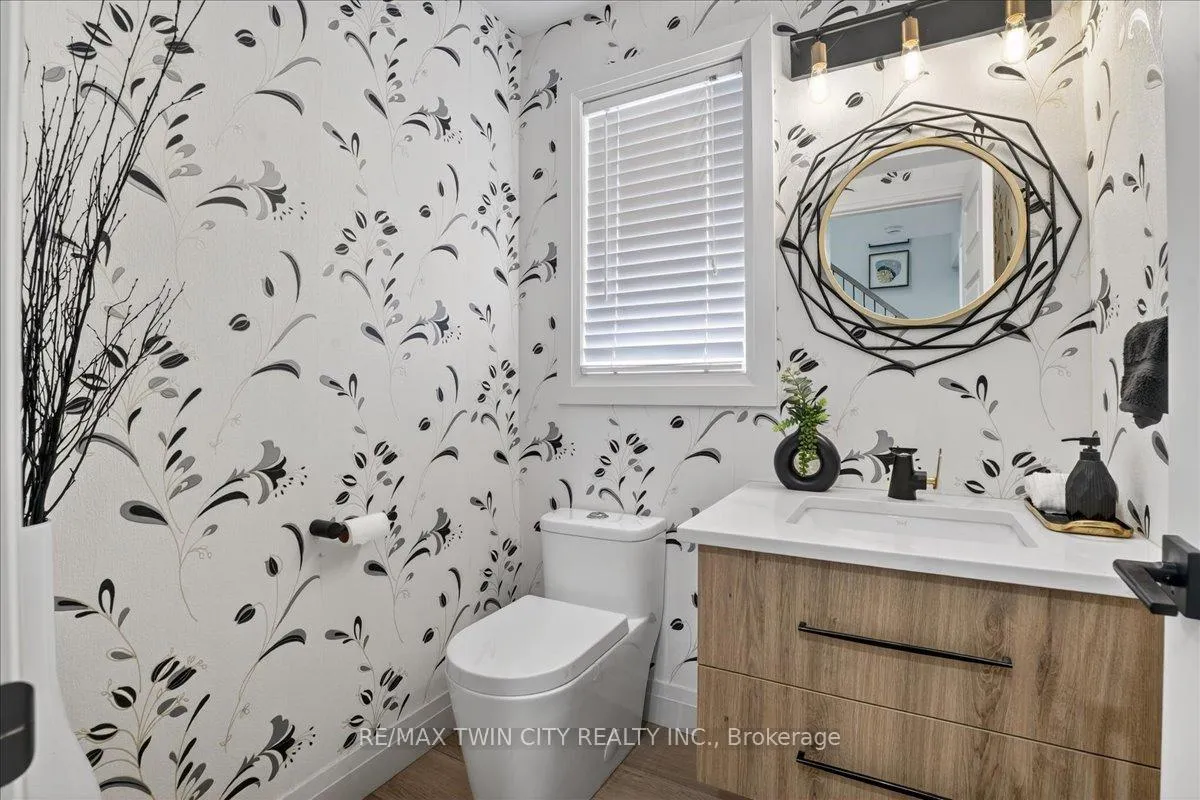 Photo 20 of 6 Ardwood Place, Kitchener — HOMEH