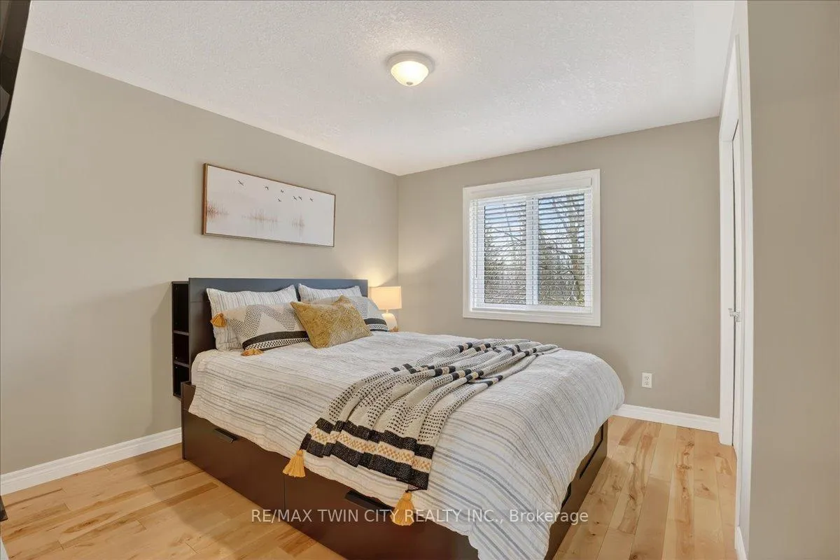 Photo 32 of 6 Ardwood Place, Kitchener — HOMEH